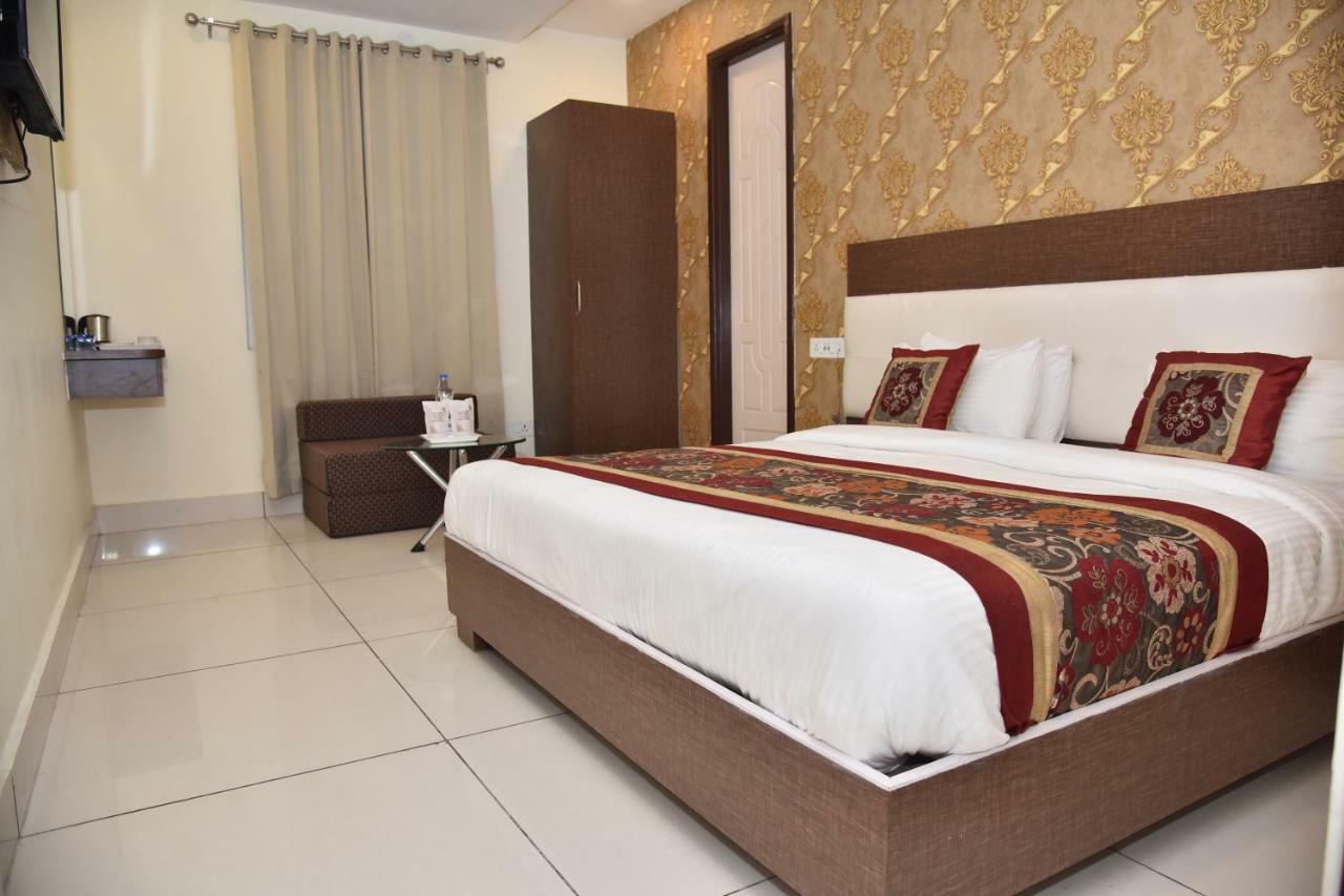 Hotel Oscar Amritsar Eksteriør bilde